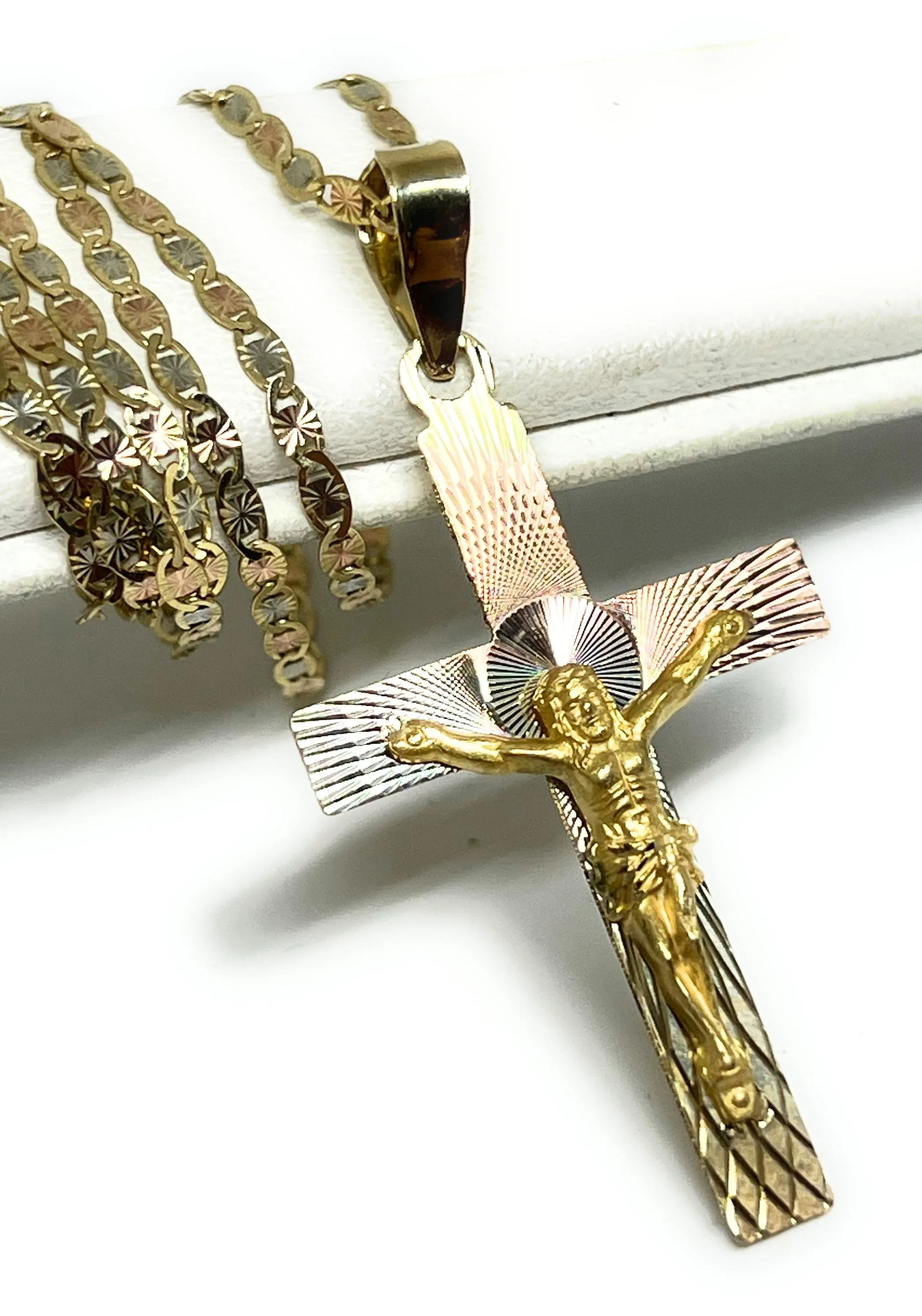 10k Solid Gold Tri-Color Laser Cut Classic Jesus Cross Pendant Necklace Crucifix Valentina Chain (MADE IN MX)