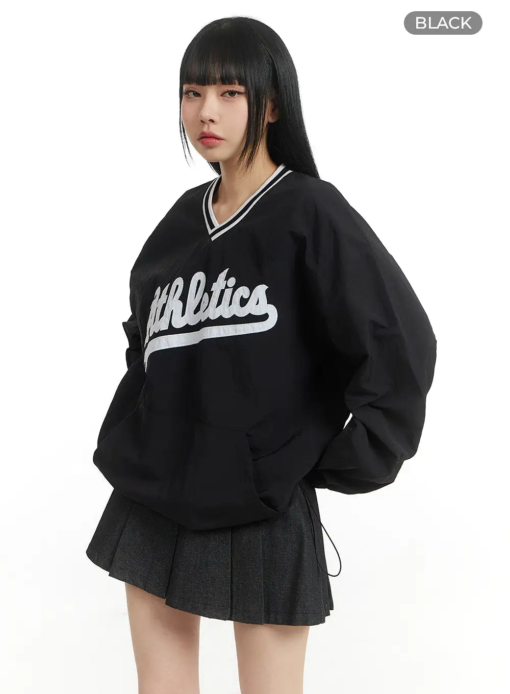 Athletics V-Neck Oversized Sweatshirt IM406