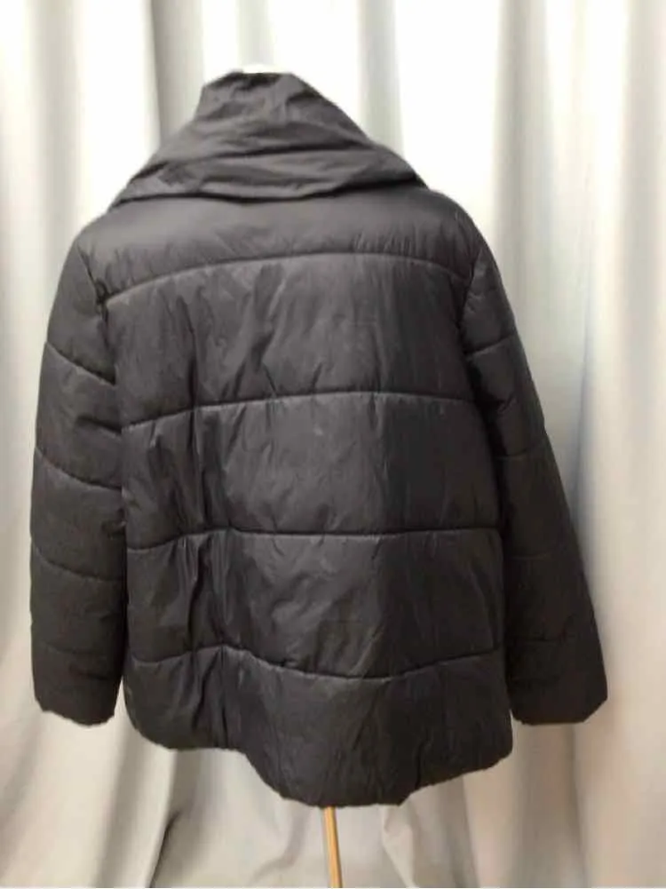 BANANA REPUBLIC SIZE LARGE Ladies COAT