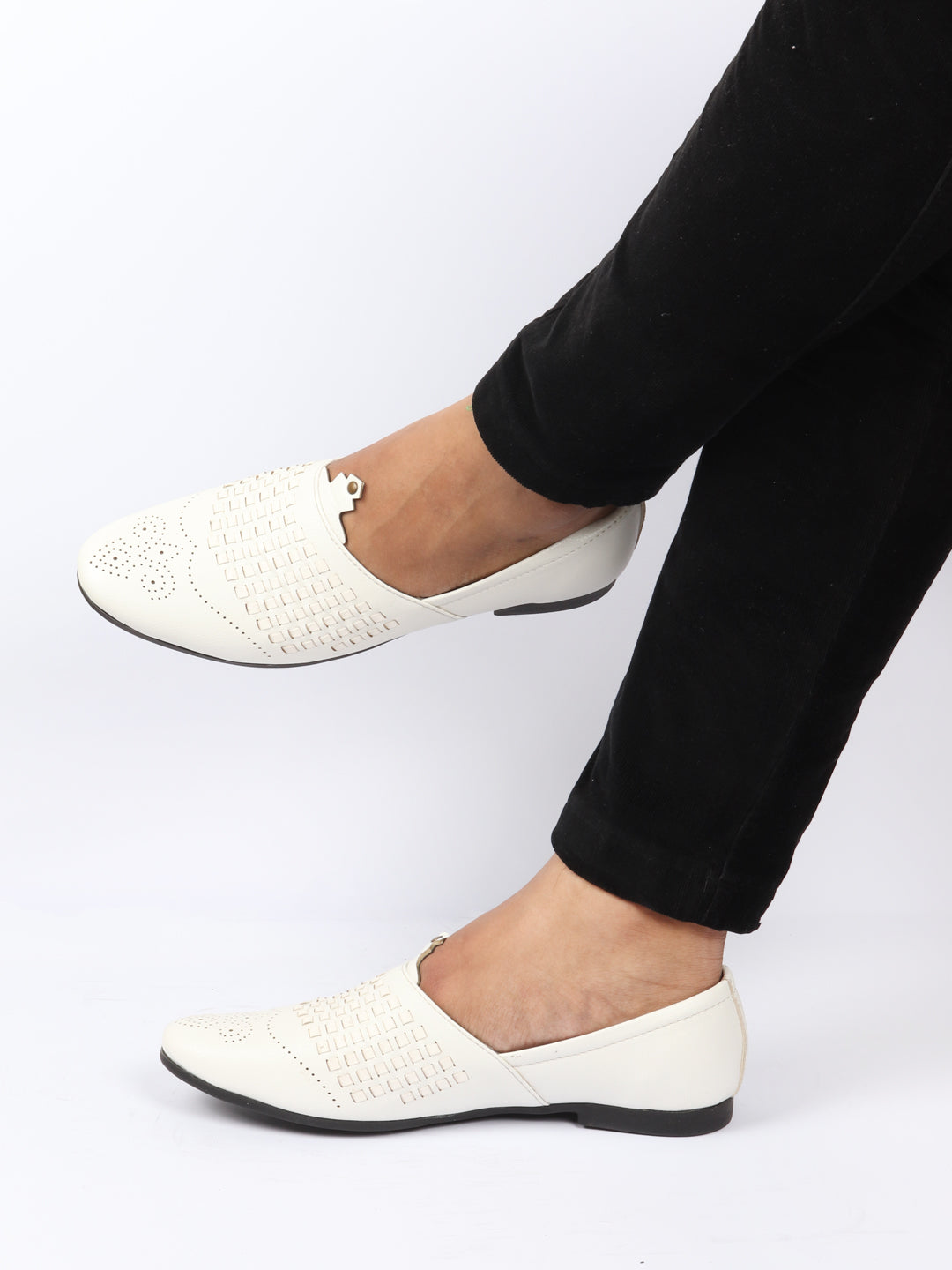 Men White Laser Cut Knitted Design Ethnic Wedding Broad Feet Slip On Juttis and Mojaris