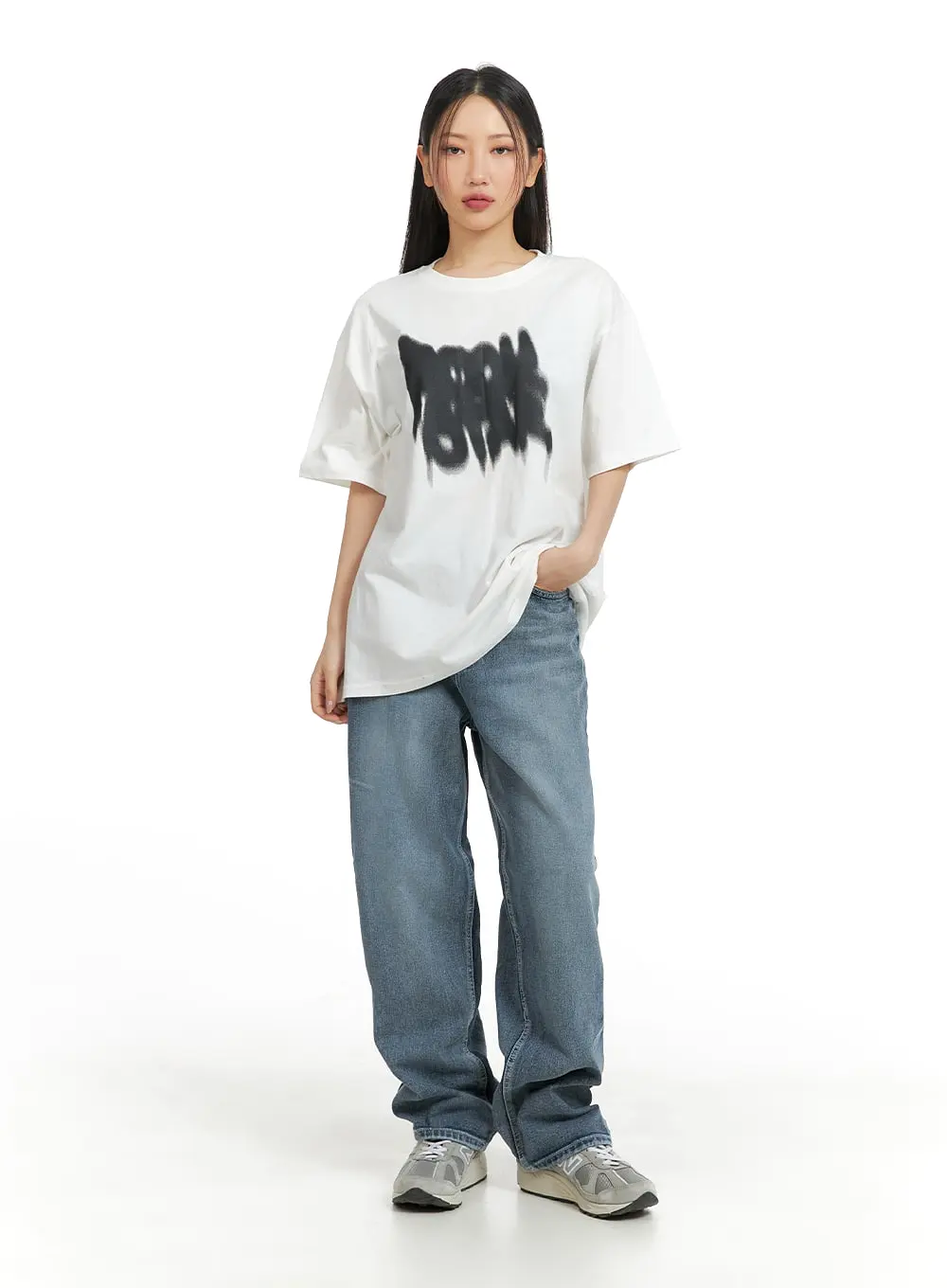 Oversized Graphic Tee CM418