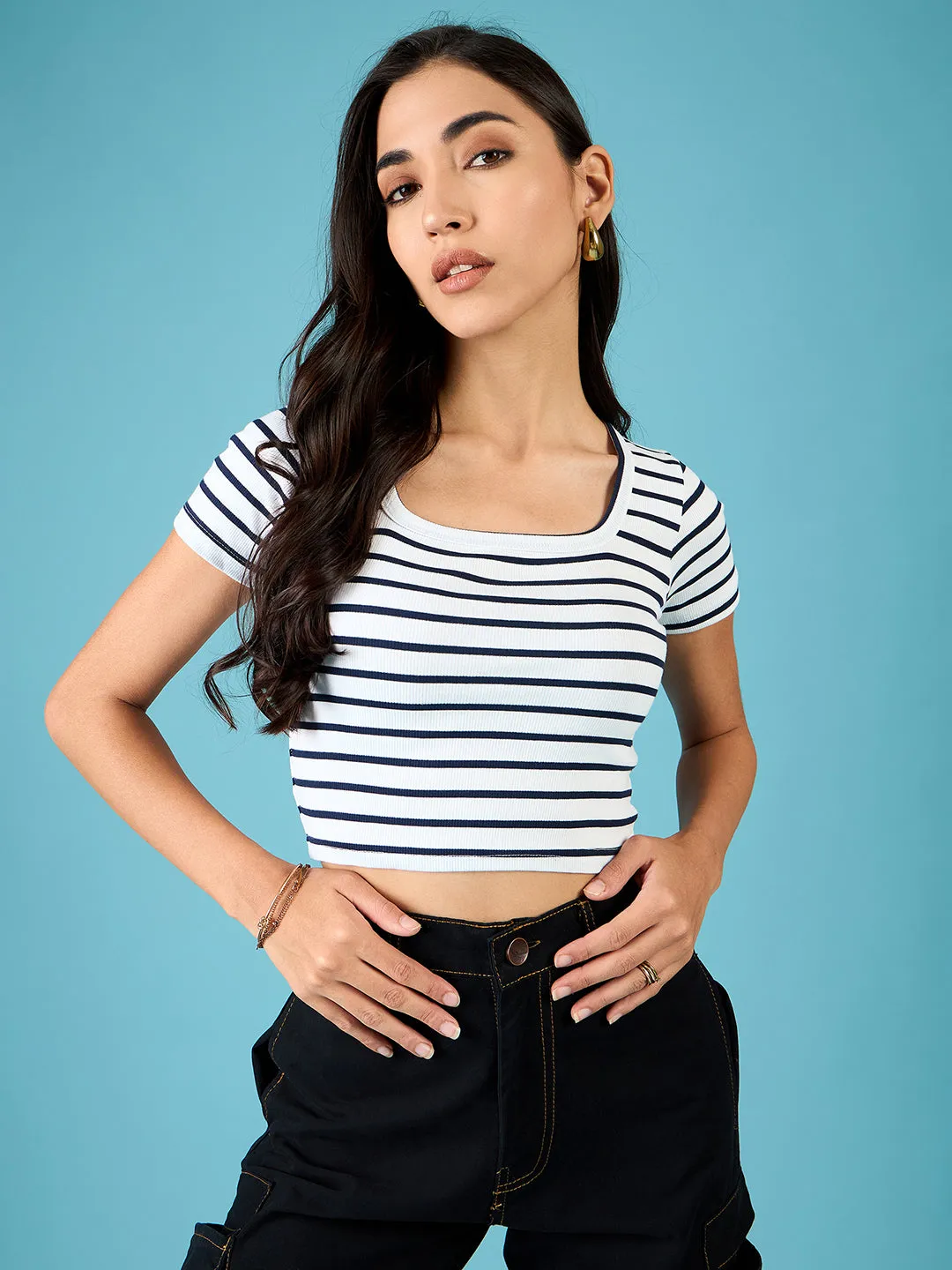 Stretchable Ribbed Half Sleeve Crop Top