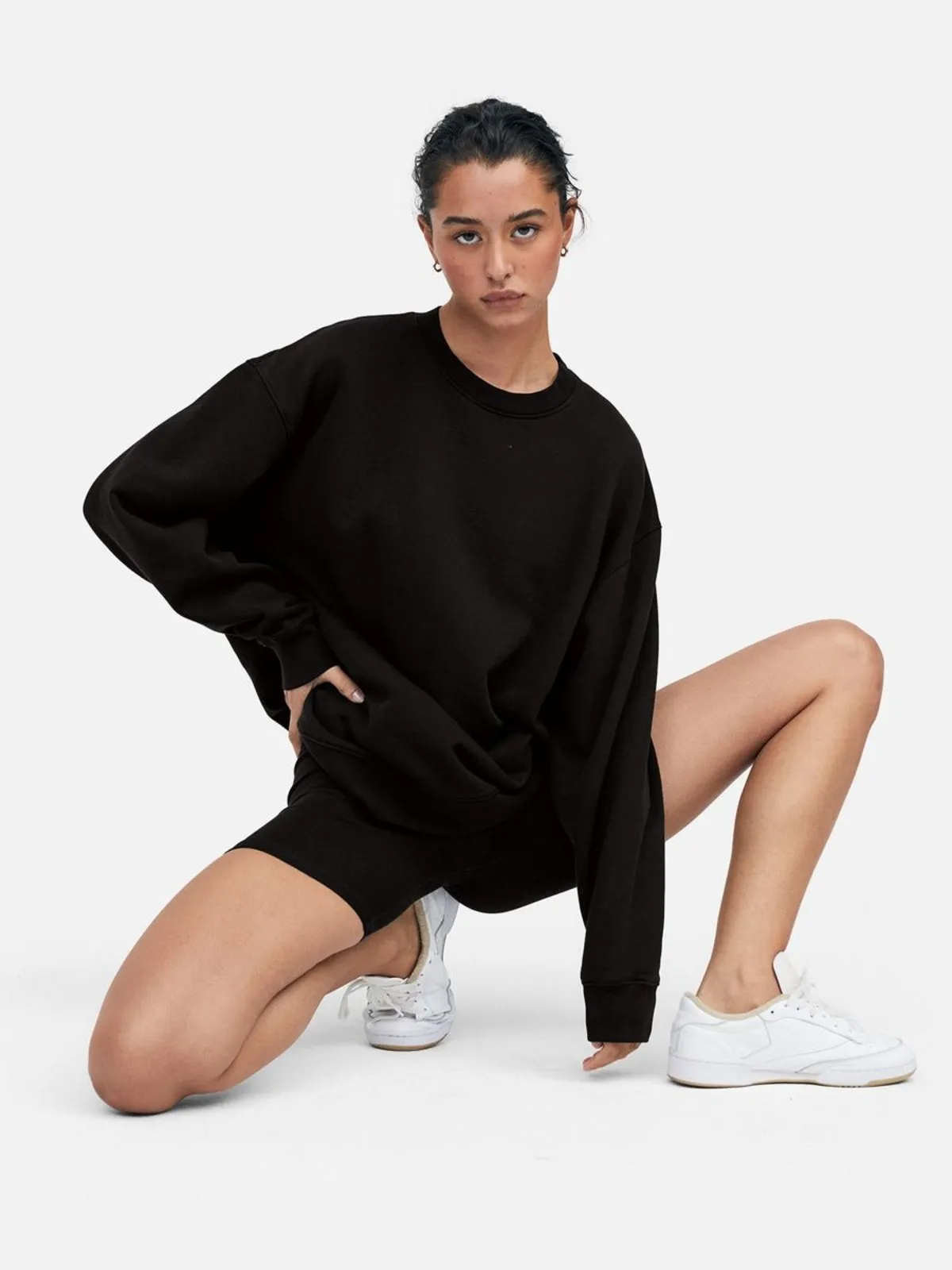 the Label Organic Fleece Oversized Sweatshirt - Black