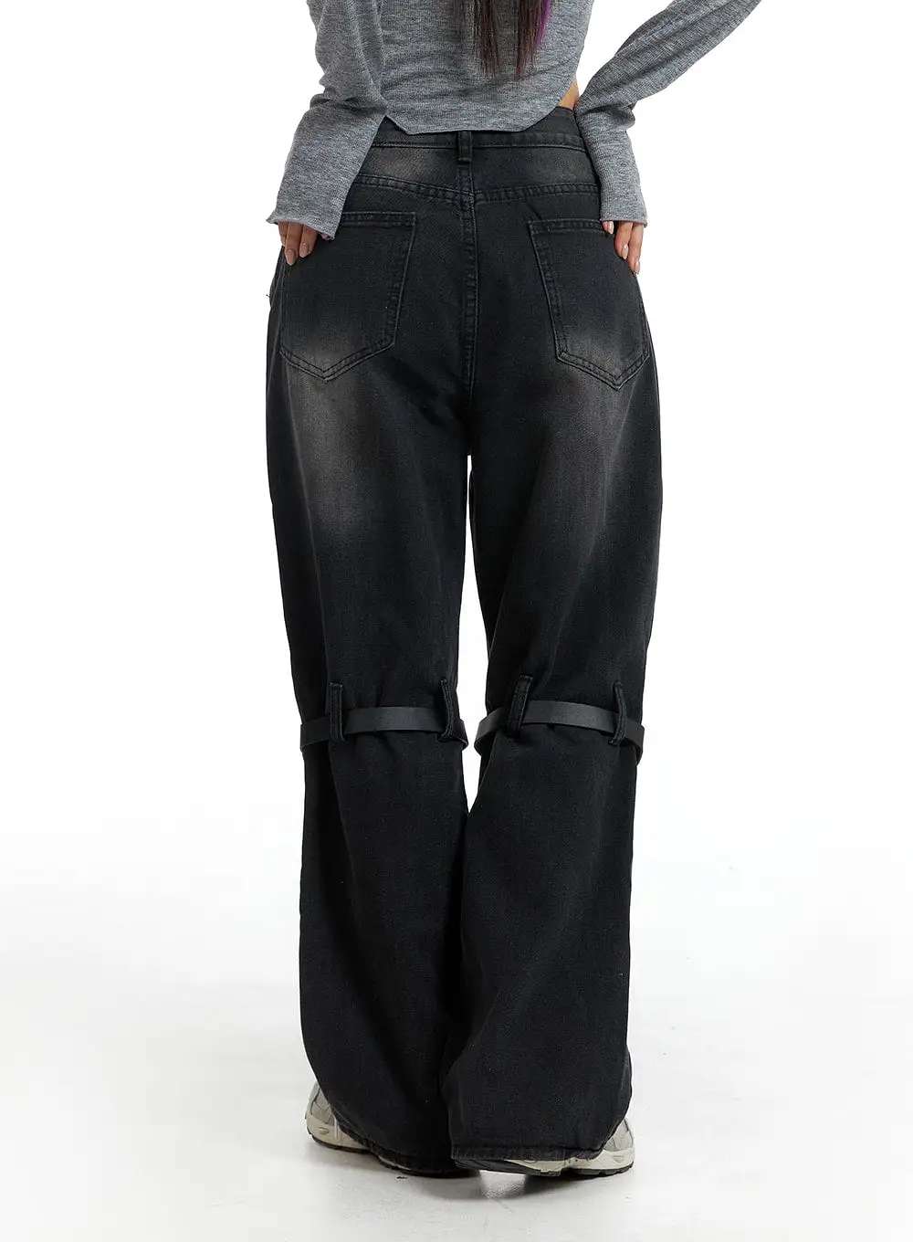 Wide Leg Buckle Strap Jeans IM405